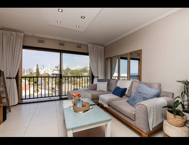 2 BEDROOM APARTMENT FOR SALE IN UMHLANGA CENTRAL